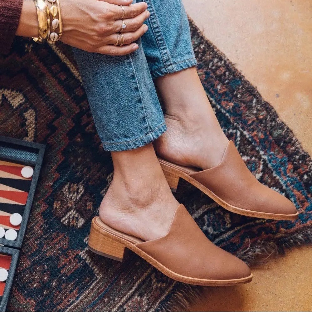 Soludos Leather Venetian Mules